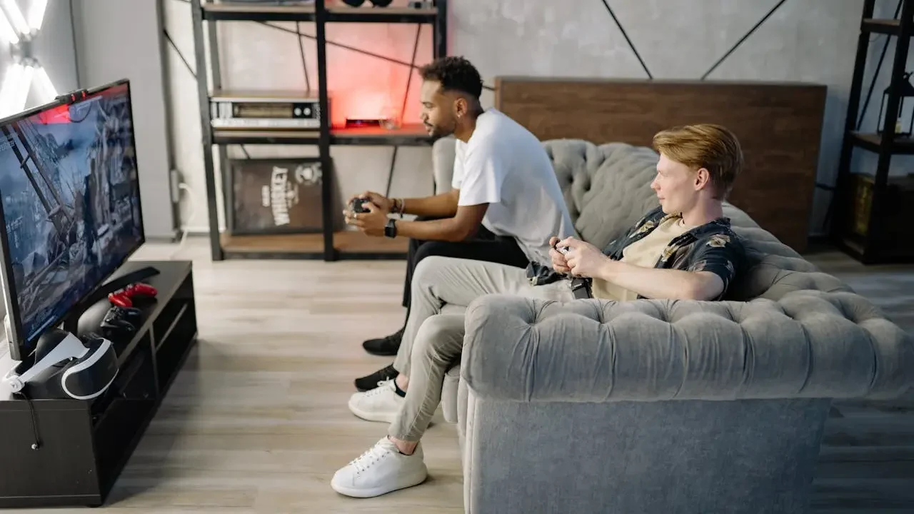 TV para TV a cabo, videogame antigo e pendrive: o que olhar antes de comprar